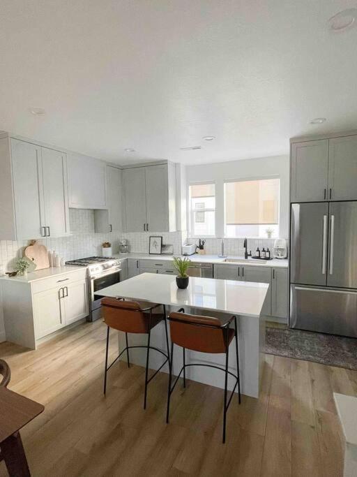 107 Downtown Apartment โพรโว ภายนอก รูปภาพ